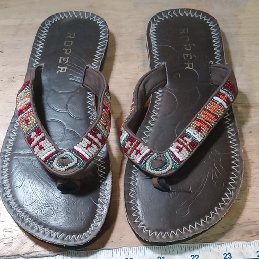 Roper Women's Multicolor Beaded Sandals